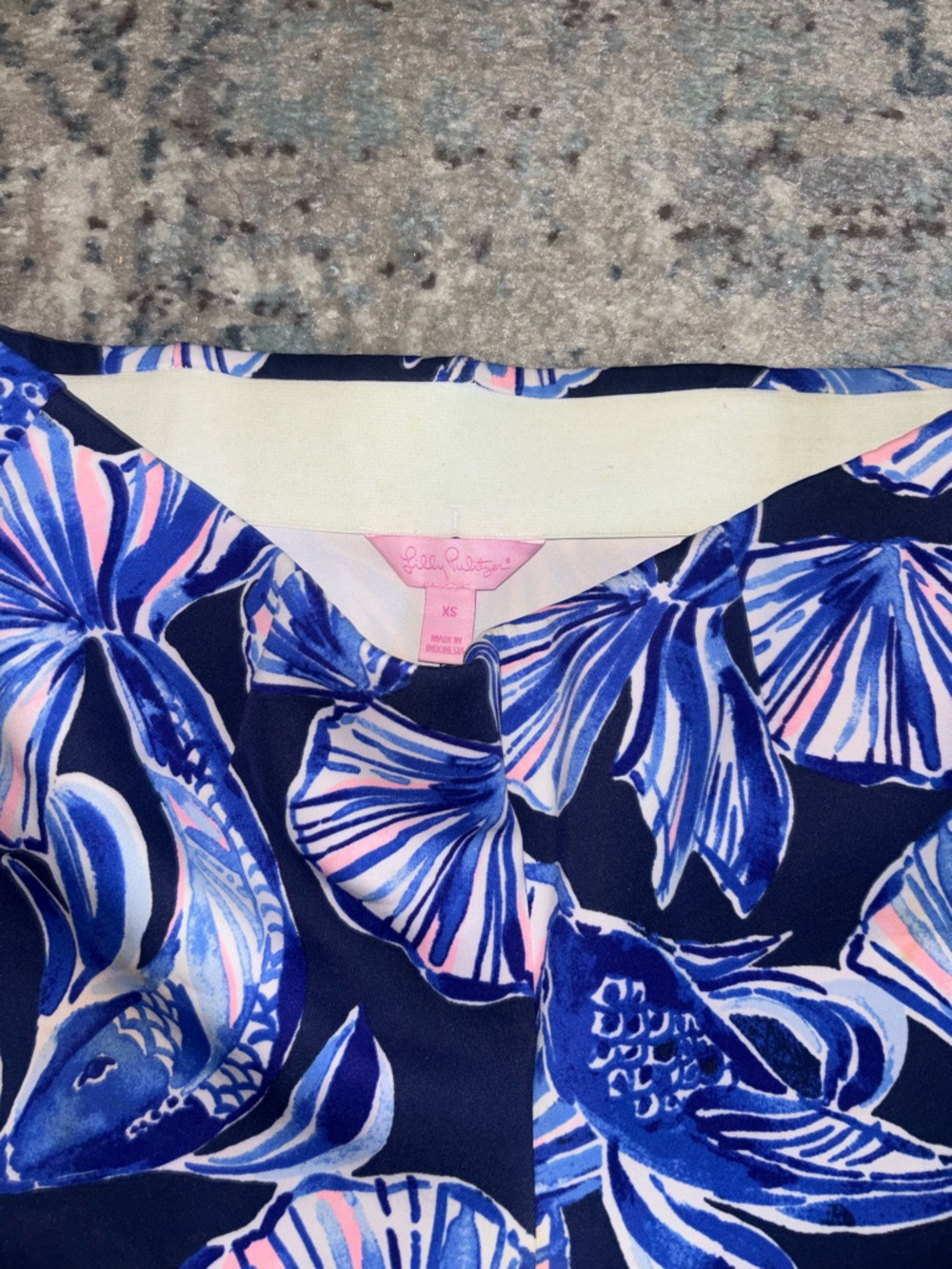 Lilly Pulitzer Adelia scuba Shorts - Picture 6 of 6